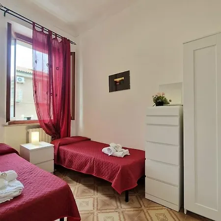 10 Metri Dal Mare Wi-fi A/c 8 Posti Holiday home Porto Recanati